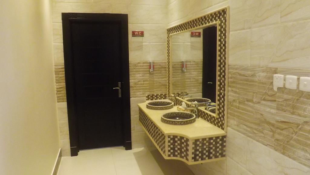 Baron Palace - Almasif Hotel Apartments Rijád Szoba fotó
