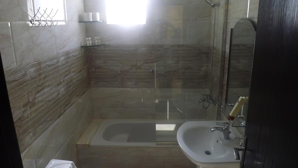 Baron Palace - Almasif Hotel Apartments Rijád Kültér fotó