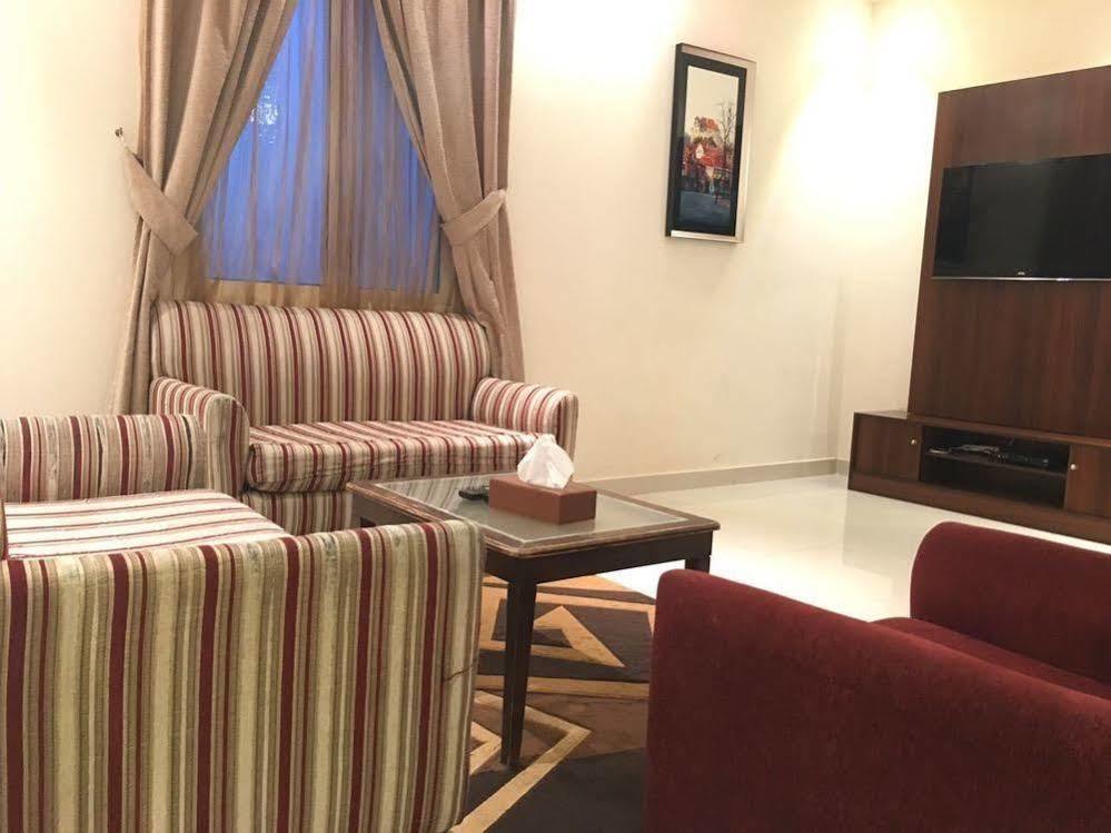 Baron Palace - Almasif Hotel Apartments Rijád Kültér fotó